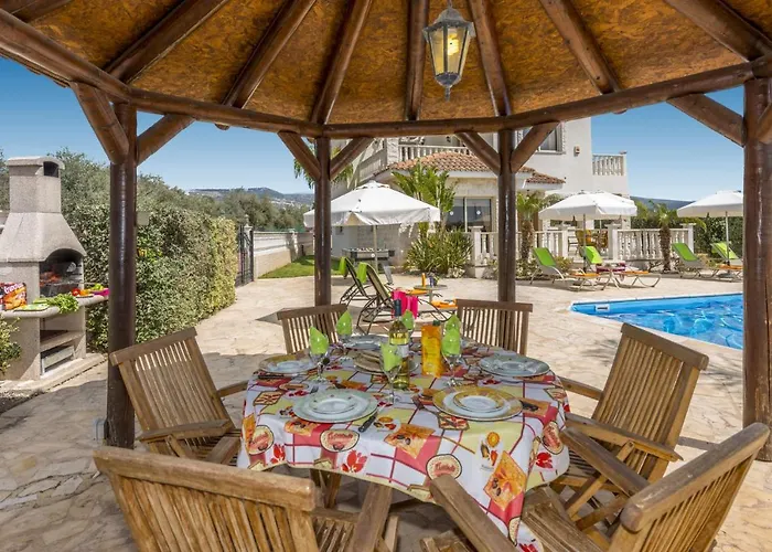 Willa Olympian Sun By