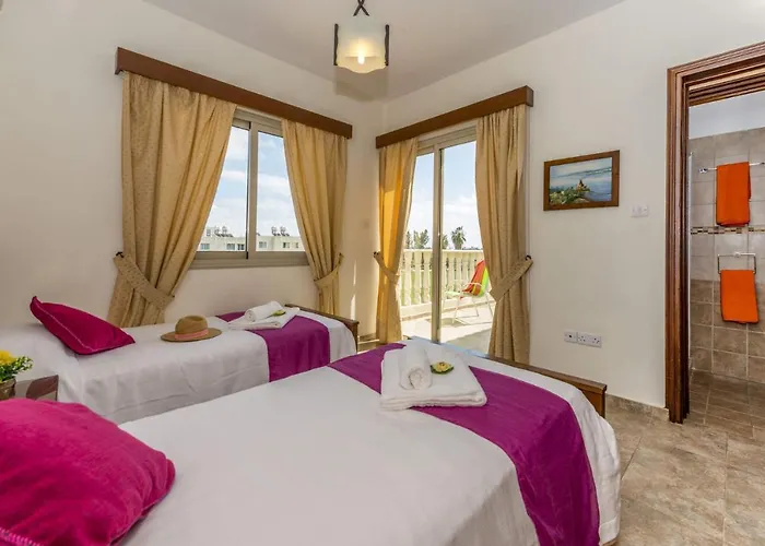 Vila Olympian Sun By *